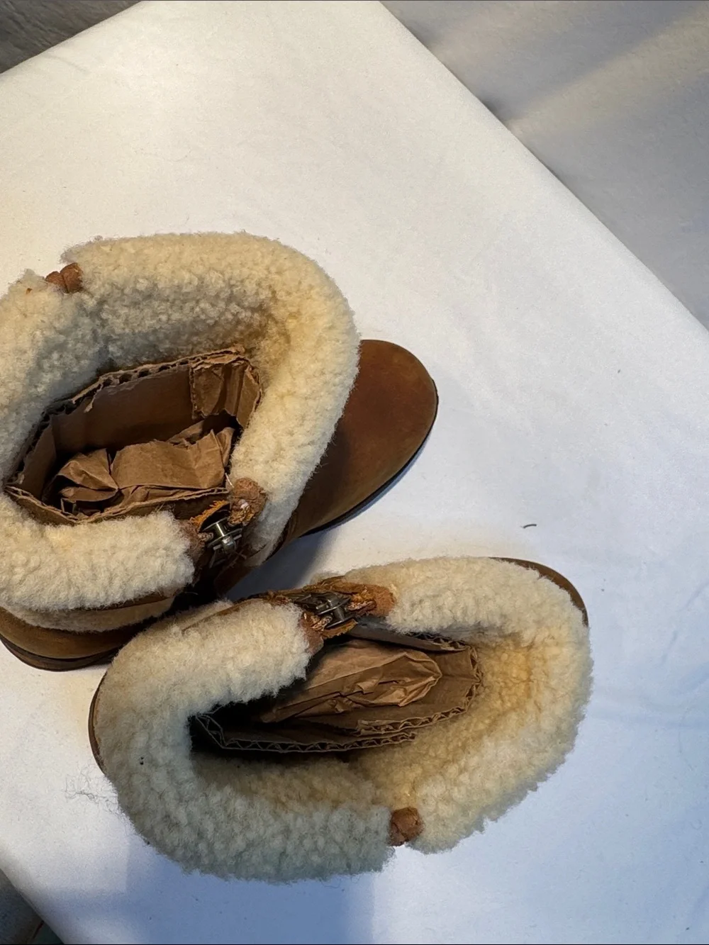 🆕 UGG Chestnut Suede Shearling Cuff Ankle Boots